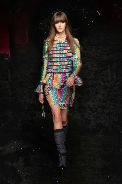 Look 43